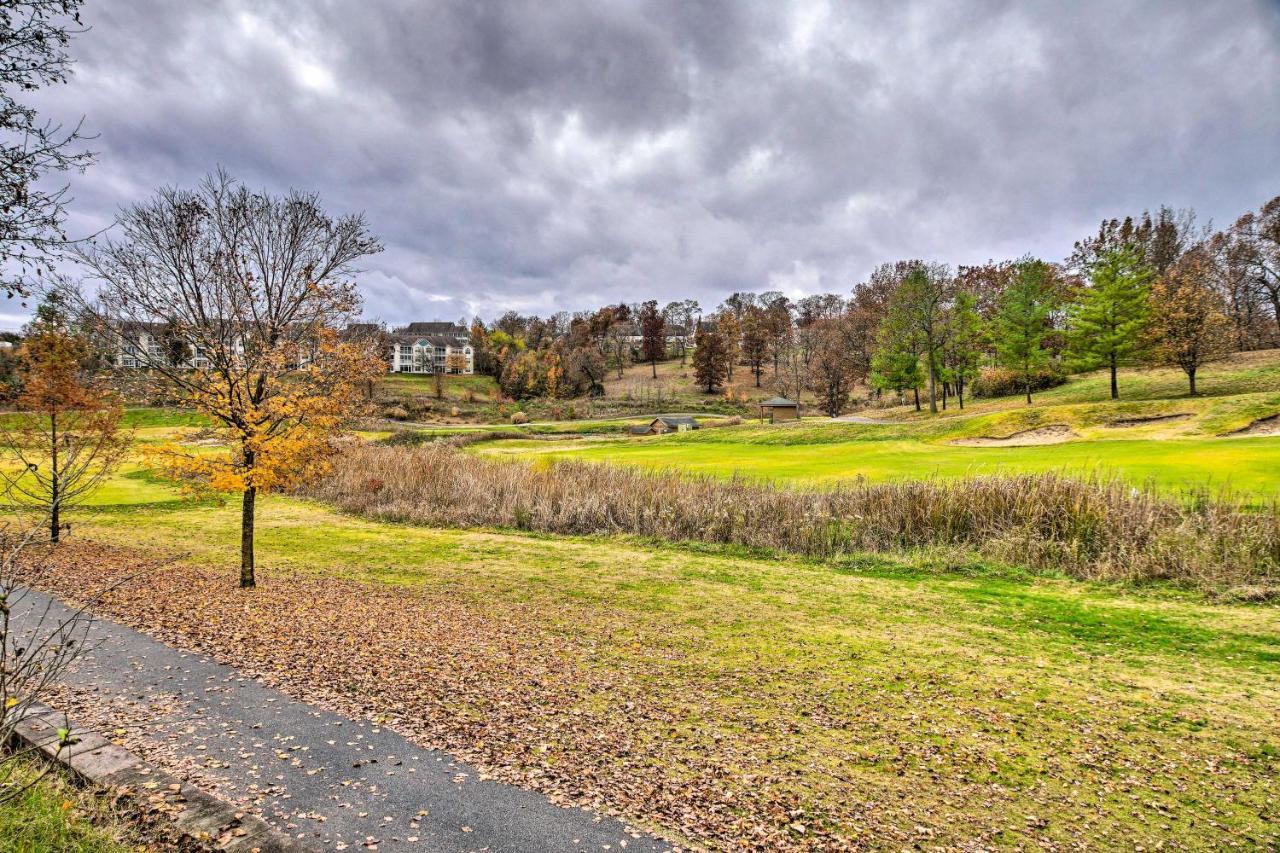 Condo Amidst Branson Action With Pool Access And Golf! Exterior photo